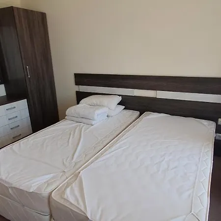 Vp Peter House Apartmán *